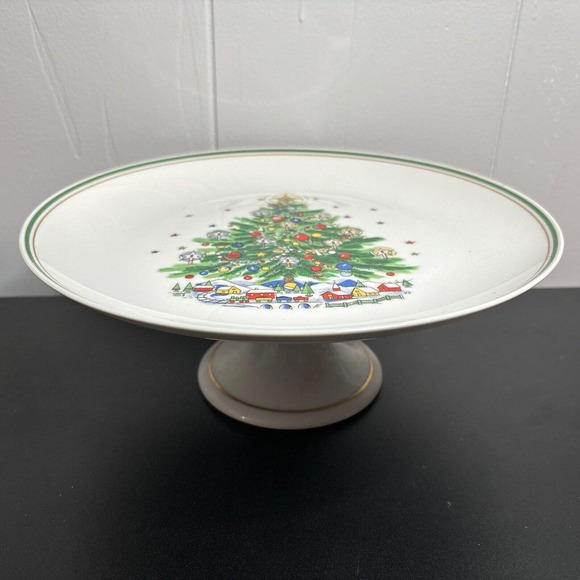Salem Other - Christmas Eve by The Salem Collection pedestal cake plate